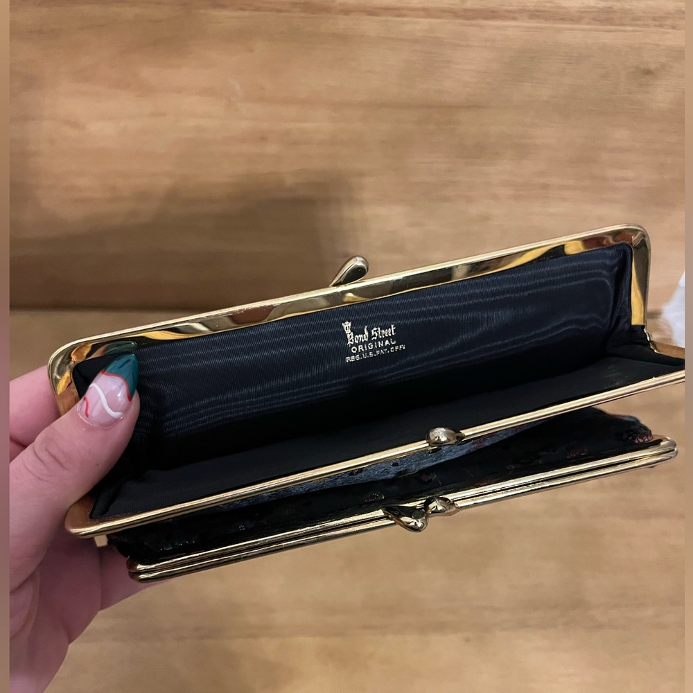 Vintage Black Floral Clutch - Picture 5 of 7